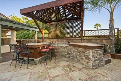 23993 Via Madrid, Murrieta, CA 92562 - Photo 7