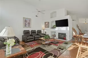23993 Via Madrid, Murrieta, CA 92562 - Photo 21