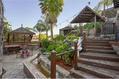 23993 Via Madrid, Murrieta, CA 92562 - Photo 11