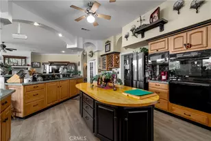 30594 Longhorn Dr, Canyon Lake, CA 92587 - Photo 13