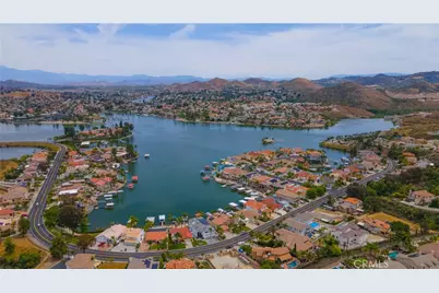 30594 Longhorn Drive, Canyon Lake, CA 92587 - Photo 39