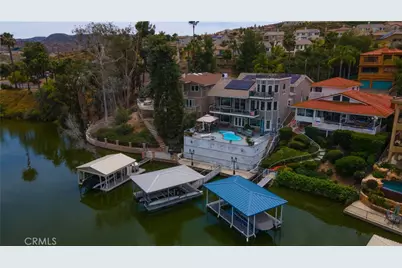30594 Longhorn Drive, Canyon Lake, CA 92587 - Photo 37