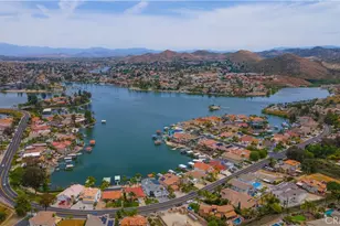 30594 Longhorn Dr, Canyon Lake, CA 92587 - Photo 39