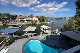 30594 Longhorn Dr, Canyon Lake, CA 92587 - Photo 3