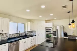 30823 Early Round, Canyon Lake, CA 92587 - Photo 9