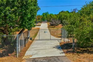 8258 Via Urner Way, Bonsall, CA 92003 - Photo 3
