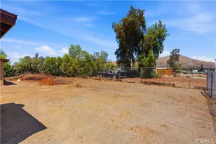 7081 Valley Way, Jurupa Valley, CA 92509 - Photo 25