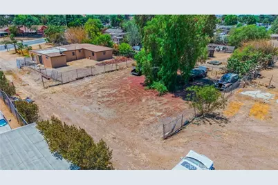 7081 Valley Way, Jurupa Valley, CA 92509 - Photo 27
