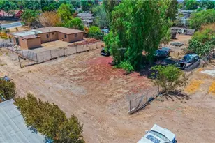 7081 Valley Way, Jurupa Valley, CA 92509 - Photo 27