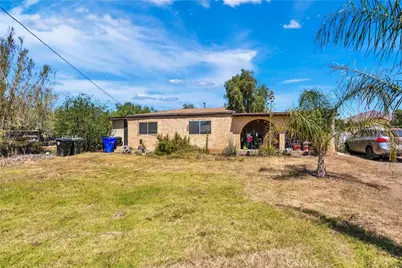 7081 Valley Way, Jurupa Valley, CA 92509 - Photo 11