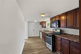 7081 Valley Way, Jurupa Valley, CA 92509 - Photo 11