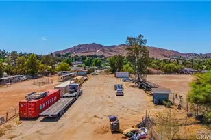 7081 Valley Way, Jurupa Valley, CA 92509 - Photo 29