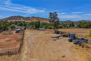 7081 Valley Way, Jurupa Valley, CA 92509 - Photo 7
