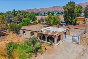 7081 Valley Way, Jurupa Valley, CA 92509 - Photo 5