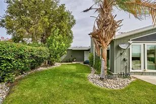 33540 Barcelona Dr, Thousand Palms, CA 92276 - Photo 5