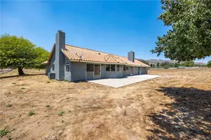 35075 Firecat, Hemet, CA 92545 - Photo 31