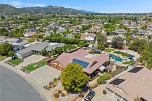 42260 Chisolm Trail, Murrieta, CA 92562 - Photo 55