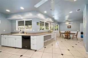 39980 Via Fernando, Temecula, CA 92592 - Photo 25