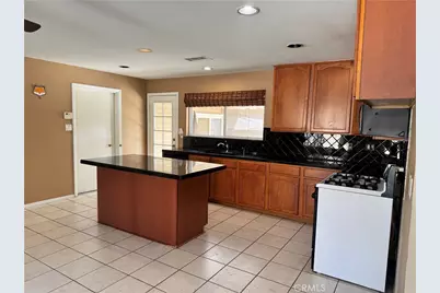 39980 Via Fernando, Temecula, CA 92592 - Photo 47