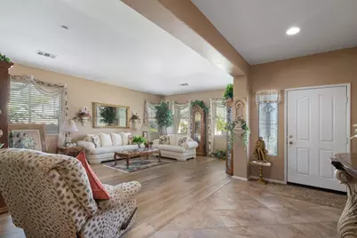26101 Shady Brook, Murrieta, CA 92563 - Photo 9