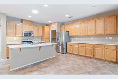 26101 Shady Brook, Murrieta, CA 92563 - Photo 5