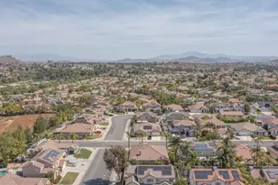 26101 Shady Brook, Murrieta, CA 92563 - Photo 29