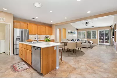 26101 Shady Brook, Murrieta, CA 92563 - Photo 9