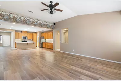 26101 Shady Brook, Murrieta, CA 92563 - Photo 15