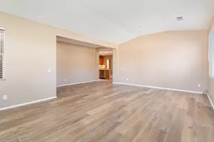 26101 Shady Brook, Murrieta, CA 92563 - Photo 7