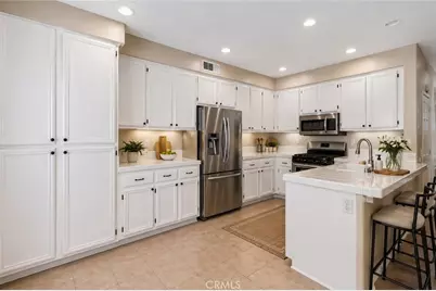 255 Roxanne Lane, Corona, CA 92882 - Photo 9