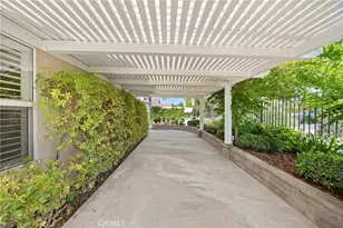 40311 Via Ambiente, Murrieta, CA 92562 - Photo 29