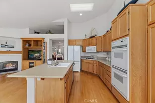 24117 Corte Valente, Murrieta, CA 92562 - Photo 21