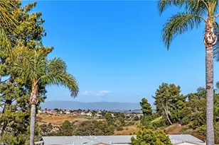 1002 Plover Way, Oceanside, CA 92057 - Photo 5