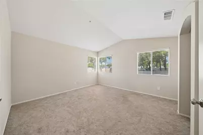 13734 Hillcrest, Fontana, CA 92337 - Photo 35