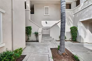 26364 Arboretum Way, Murrieta, CA 92563 - Photo 3