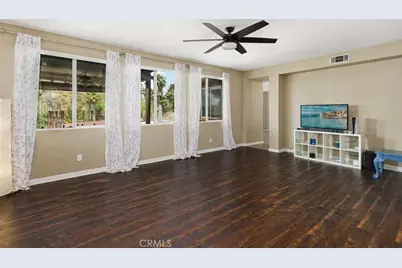 38585 Clearbrook, Murrieta, CA 92563 - Photo 5