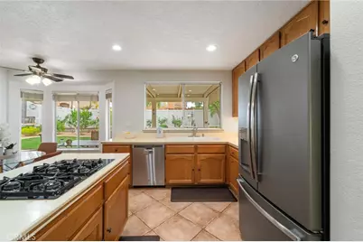 31801 Valone Court, Temecula, CA 92591 - Photo 5