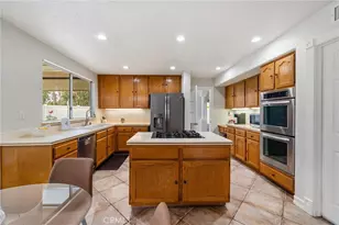 31801 Valone Ct, Temecula, CA 92591 - Photo 7