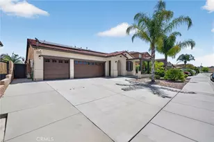 28800 Mahogany Trail Way, Menifee, CA 92584 - Photo 5