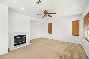 27864 Post Oak Pl, Murrieta, CA 92562 - Photo 13
