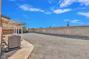 11060 Sherman, Adelanto, CA 92301 - Photo 37