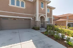 4983 Oak Moss, Fontana, CA 92336 - Photo 3