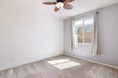4983 Oak Moss, Fontana, CA 92336 - Photo 17