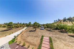 22252 Monte Rancho Dr, Temecula, CA 92590 - Photo 49