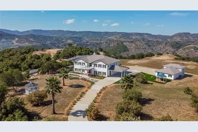 22252 Monte Rancho Dr, Temecula, CA 92590 - Photo 71