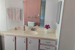 1300 W Menlo Ave, Hemet, CA 92543 - Photo 13