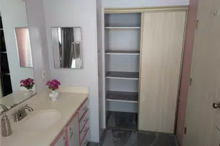 1300 W Menlo Ave, Hemet, CA 92543 - Photo 15