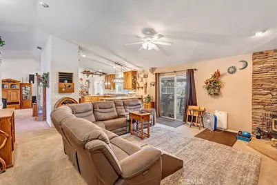 29083 Lakeview, Nuevo, CA 92567 - Photo 9