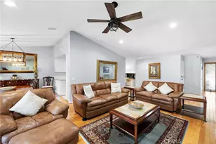 38335 Oaktree, Murrieta, CA 92562 - Photo 11