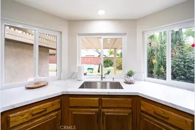 30040 Spray, Canyon Lake, CA 92587 - Photo 11